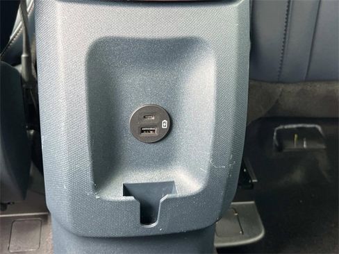 Used 2022 Ford Maverick Lariat image 17