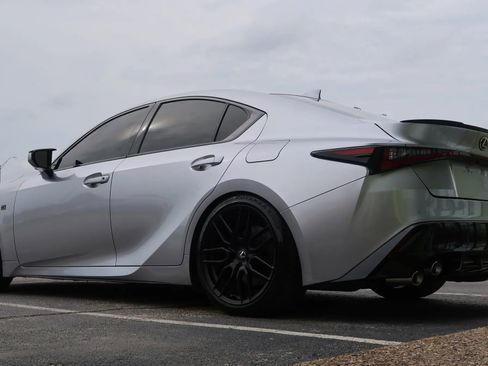 Used 2023 Lexus IS 500 image 13