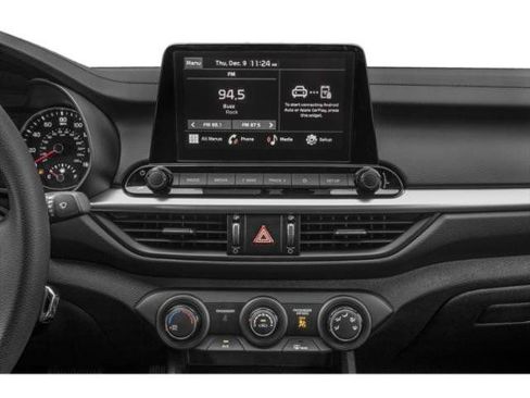 Used 2023 Kia Forte LXS w/ LXS Technology Package FWD image 13