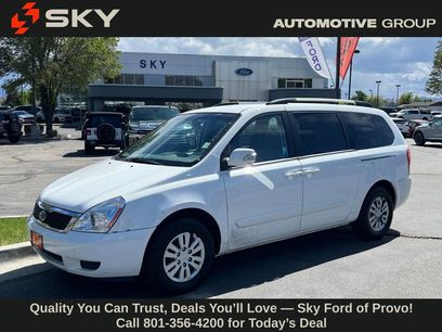 Used 2012 Kia Sedona LX
