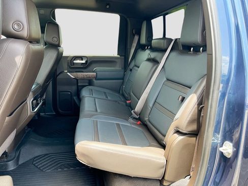 Used 2021 GMC Sierra 3500 Denali w/ Denali Ultimate Package AWD/4WD image 26
