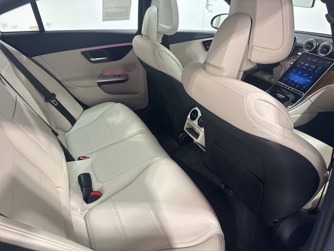 Used 2023 Mercedes-Benz C 300 4MATIC Sedan image 24