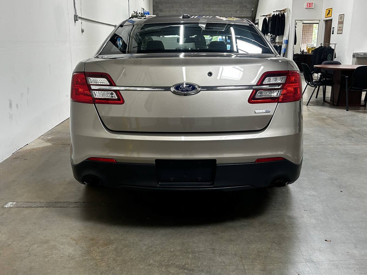 Used 2015 Ford Taurus Police Interceptor AWD w/ Ready For The Road Package image 37