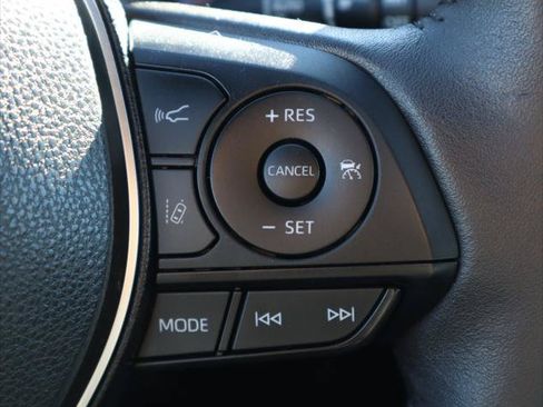 Certified 2022 Toyota RAV4 XSE AWD/4WD image 11