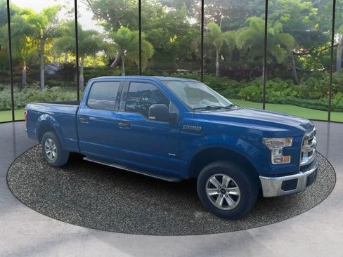 Used 2017 Ford F150 XLT w/ Equipment Group 301A Mid RWD image 3