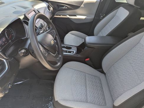 Used 2022 Chevrolet Equinox LT AWD/4WD image 17