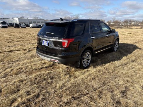 Used 2016 Ford Explorer Limited image 8