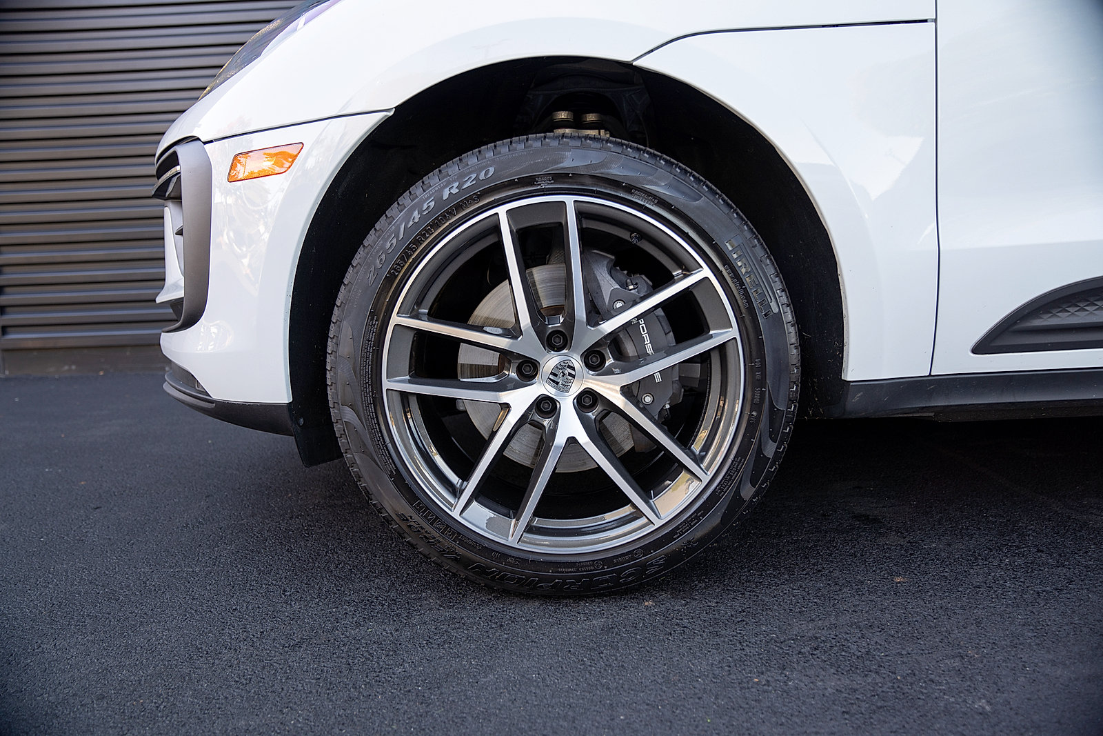 Certified 2026 Porsche Macan AWD/4WD image 23