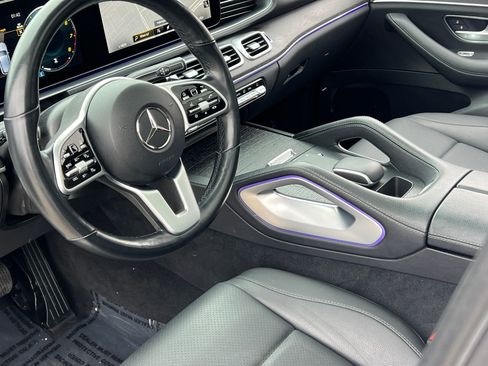 Used 2023 Mercedes-Benz GLE 350 4MATIC w/ AMG Line Exterior image 16