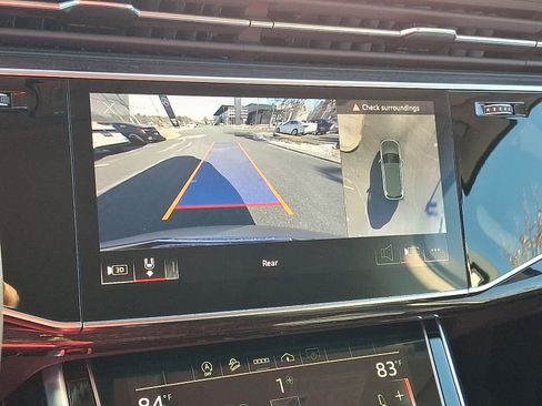 Used 2022 Audi Q7 3.0T Premium Plus image 19