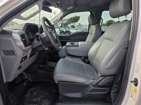 Used 2022 Ford F150 XL w/ FX4 Off-Road Package AWD/4WD image 11