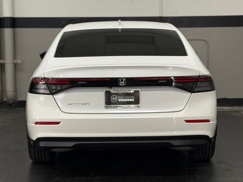 Used 2023 Honda Accord EX image 11