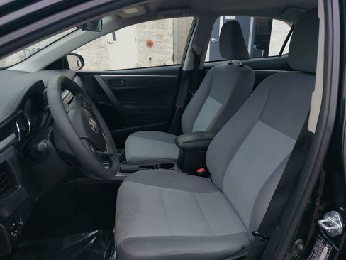 Used 2014 Toyota Corolla L FWD image 15