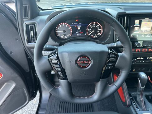 New 2026 Nissan Frontier PRO-4X w/ Pro-4x Convenience Package image 23