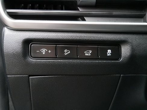 Used 2025 Kia Telluride S AWD/4WD image 16