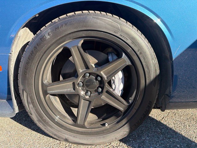 Used 2023 Dodge Challenger R/T Scat Pack w/ Plus Package RWD image 15