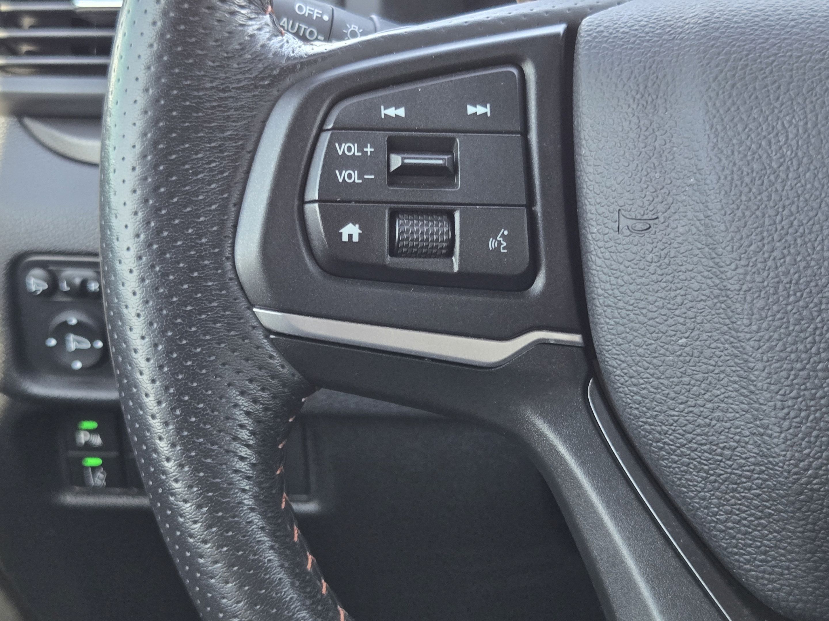 Certified 2025 Honda Ridgeline TrailSport+ image 26