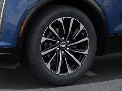 New 2026 Cadillac Lyriq Premium Sport image 9