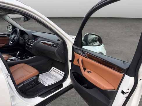 Used 2017 BMW X3 xDrive28i image 17