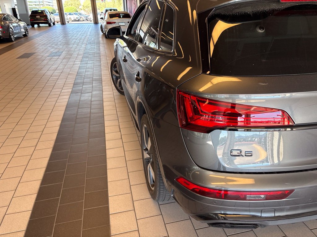 Used 2023 Audi Q5 2.0T Premium Plus AWD/4WD image 4