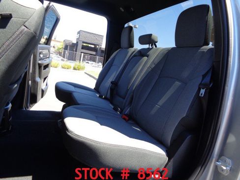 Used 2024 RAM 2500 Big Horn AWD/4WD image 18