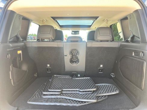 Used 2022 Jeep Renegade Trailhawk w/ Sun/Sound Group AWD/4WD image 9