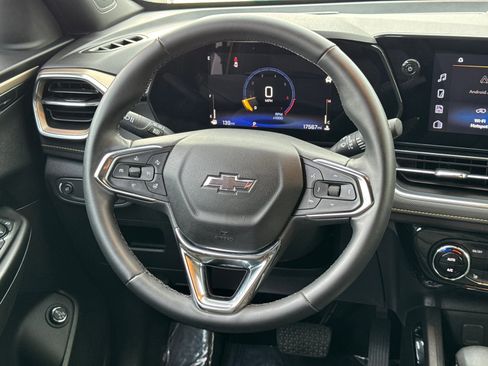 Certified 2024 Chevrolet TrailBlazer ACTIV w/ Convenience Package FWD image 25