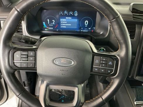 Used 2023 Ford Expedition Max Platinum image 18