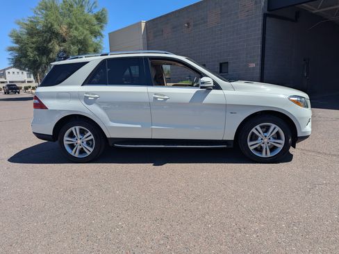 Used 2012 Mercedes-Benz ML 350 4MATIC image 2