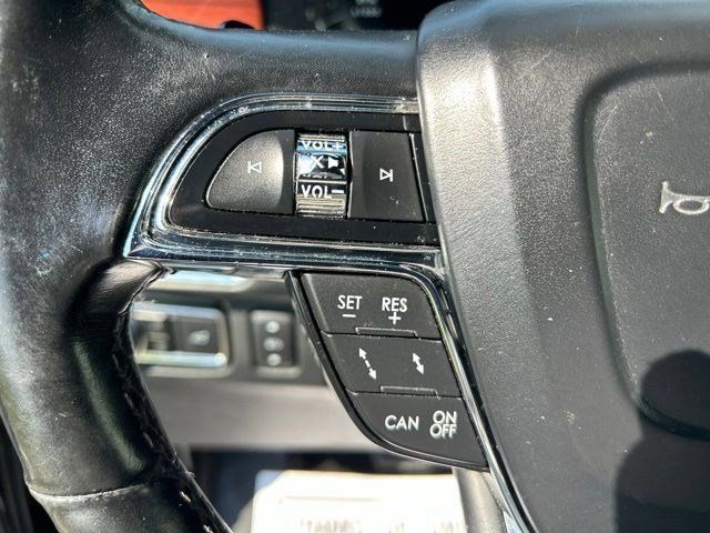 Used 2021 Lincoln Navigator L Reserve AWD/4WD image 17