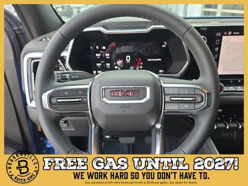 New 2026 GMC Canyon Elevation w/ Convenience Package RWD image 26