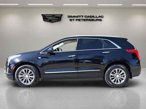 Used 2017 Cadillac XT5 Luxury w/ Driver Awareness Package image 2