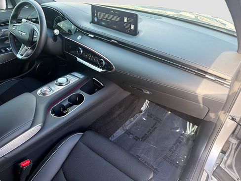 Used 2024 Genesis GV70 2.5T w/ Sport Prestige Package image 14