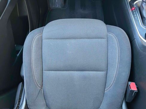 Used 2019 Chevrolet Traverse LS FWD image 39