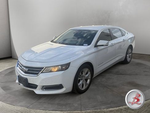 Used 2014 Chevrolet Impala LT w/ Convenience Package FWD image 2