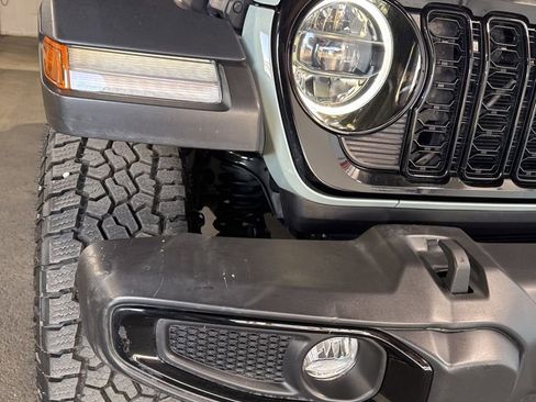 Used 2024 Jeep Wrangler Willys image 16