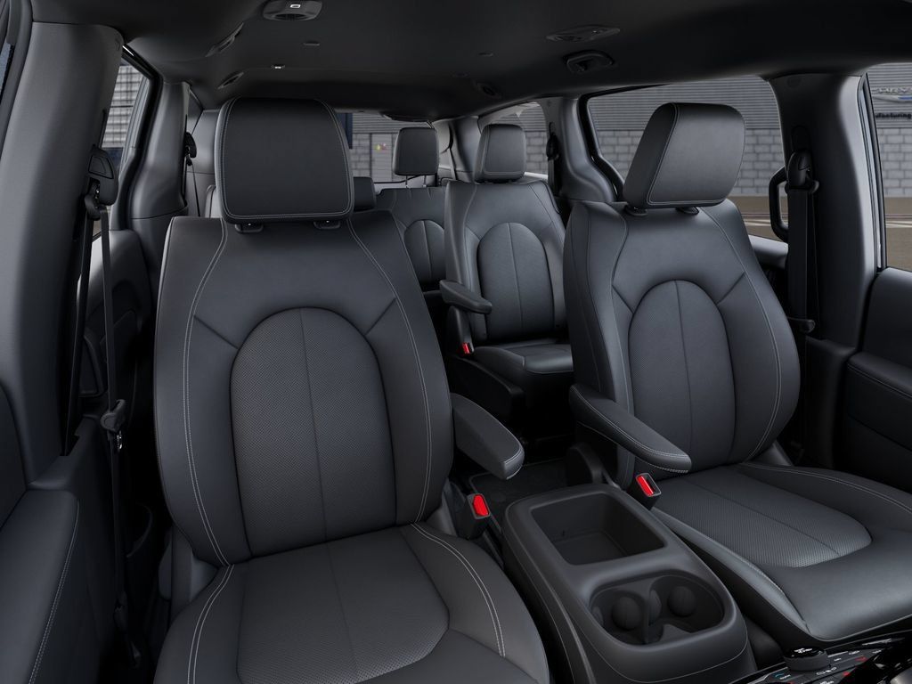 New 2027 Chrysler Pacifica Select AWD/4WD image 17