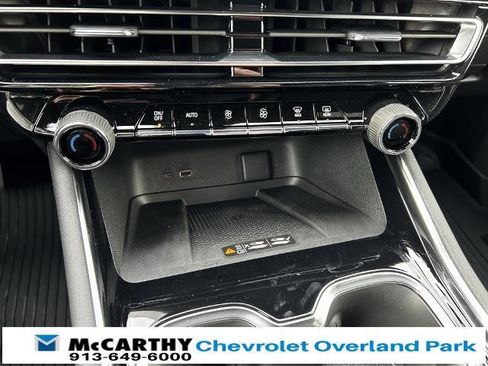 New 2026 Chevrolet Traverse LT image 15