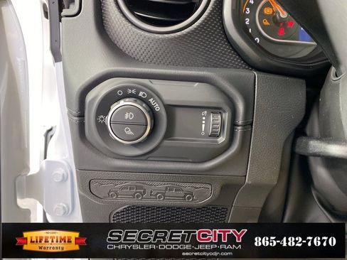 New 2026 Jeep Gladiator Rubicon image 14