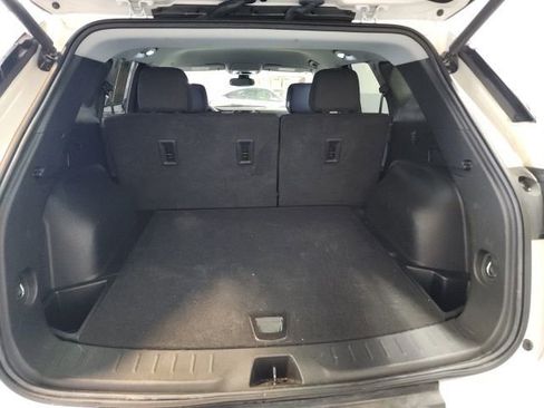 Used 2022 Chevrolet Blazer LT image 14