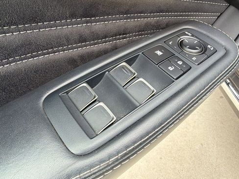 Used 2019 Lexus LS 500 w/ Interior Upgrade Package RWD image 12