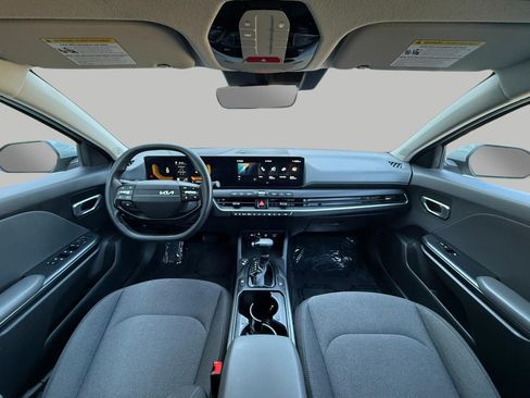 Used 2025 Kia K4 FWD image 5