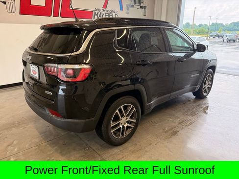 Used 2018 Jeep Compass Latitude w/ Popular Equipment Group FWD image 5