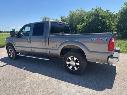 Used 2011 Ford F250 Lariat w/ Lariat Interior Pkg AWD/4WD image 5