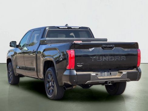 Used 2024 Toyota Tundra Platinum AWD/4WD image 4