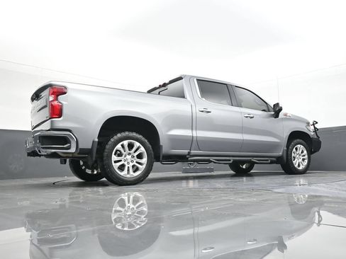 Used 2024 Chevrolet Silverado 1500 LTZ w/ Technology Package AWD/4WD image 36