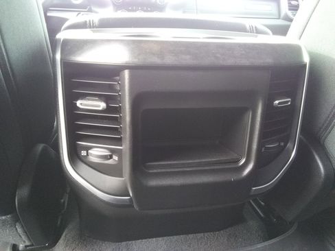 Used 2024 RAM 1500 Big Horn image 10