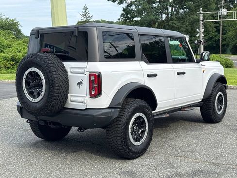 Used 2023 Ford Bronco Badlands w/ Sasquatch Package AWD/4WD image 7