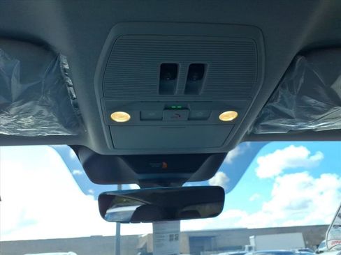 New 2026 Nissan Kicks SR w/ SR Premium Package image 25