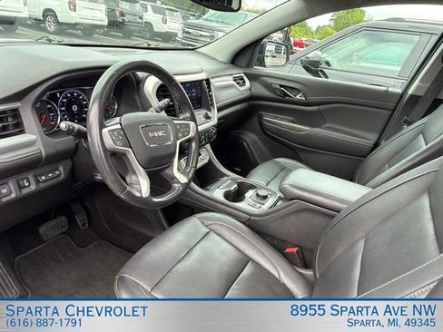 Used 2020 GMC Acadia SLT w/ Driver Alert Package II AWD/4WD image 11